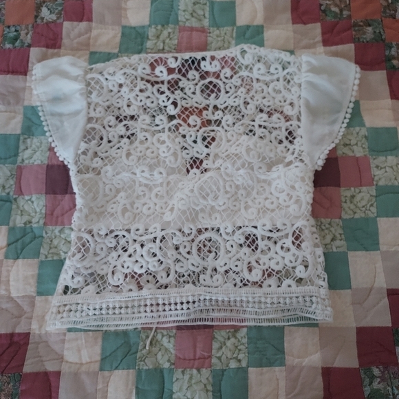 Express Crop Top - Picture 2 of 4